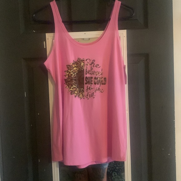 XL ,Sleeveless, Flower with She Believed She Could So She Did!!! - Picture 4 of 6